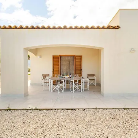 Four By Sicily Travelling Villa *
