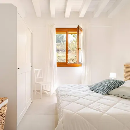 Four By Sicily Travelling 스코펠로