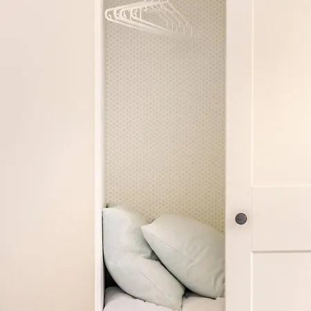 Four By Sicily Travelling * 스코펠로