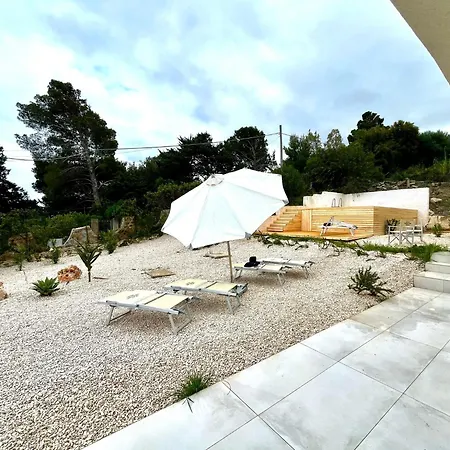 Four By Sicily Travelling * 스코펠로